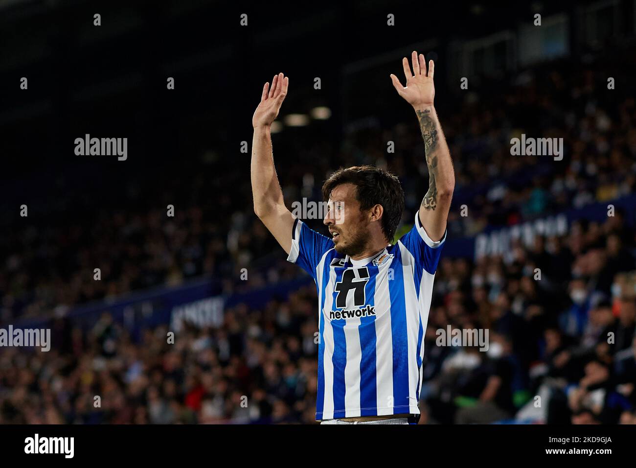 David Silva de Real Sociedad réagit pendant le match de la Liga Santander entre Levante UD et Real Sociedad au stade Ciutat de Valencia, 6 mai 2022, Valence, Espagne. (Photo de David Aliaga/NurPhoto) Banque D'Images