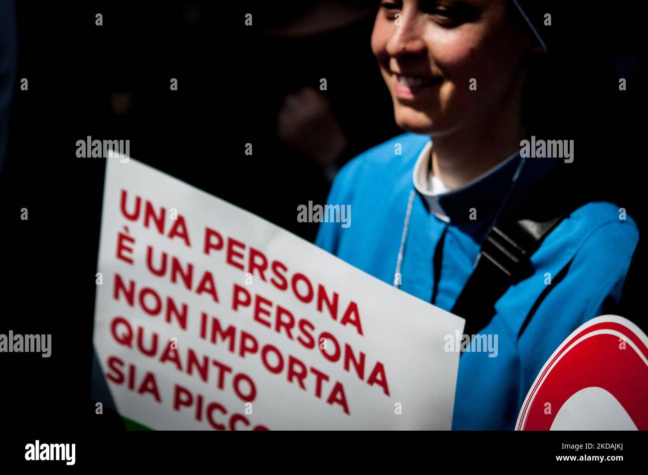 L'association et le peuple catholiques participent à la ''manifestation nationale pour la vie' à Rome, en Italie, sur 21 mai 2022. (Photo par Andrea Ronchini/NurPhoto) Banque D'Images