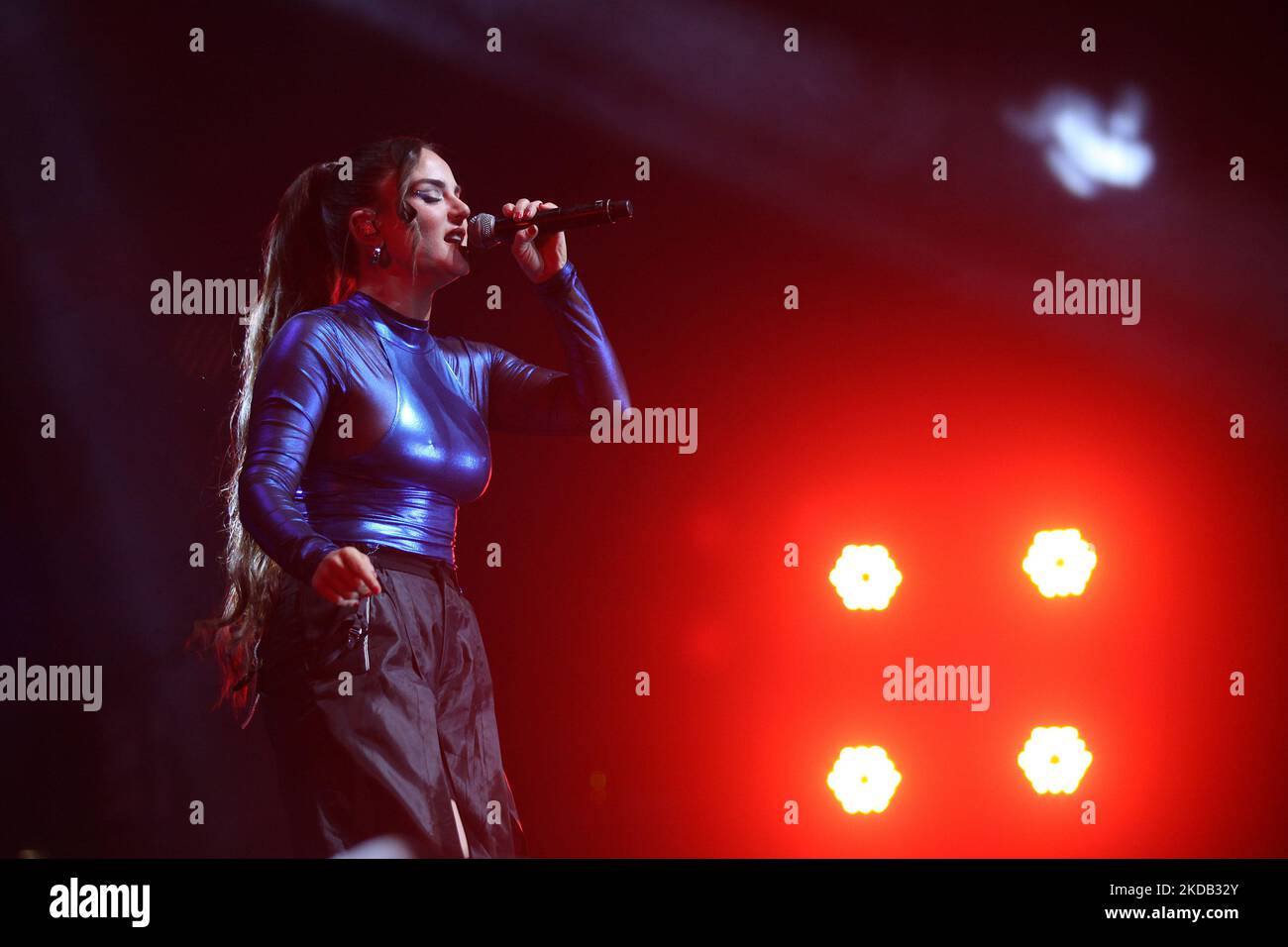 La chanteuse américaine Joanna Noëlle Blagden Levesque alias JoJo se produit au Java Jazz Festival 2022 (photo de Eddy Purwanto/NurPhoto) Banque D'Images