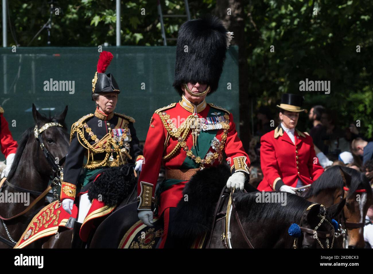 Defilement Color LONDRES, ROYAUME-UNI - 02 JUIN 2022 : Charles, Prince de Galles (C) et ...