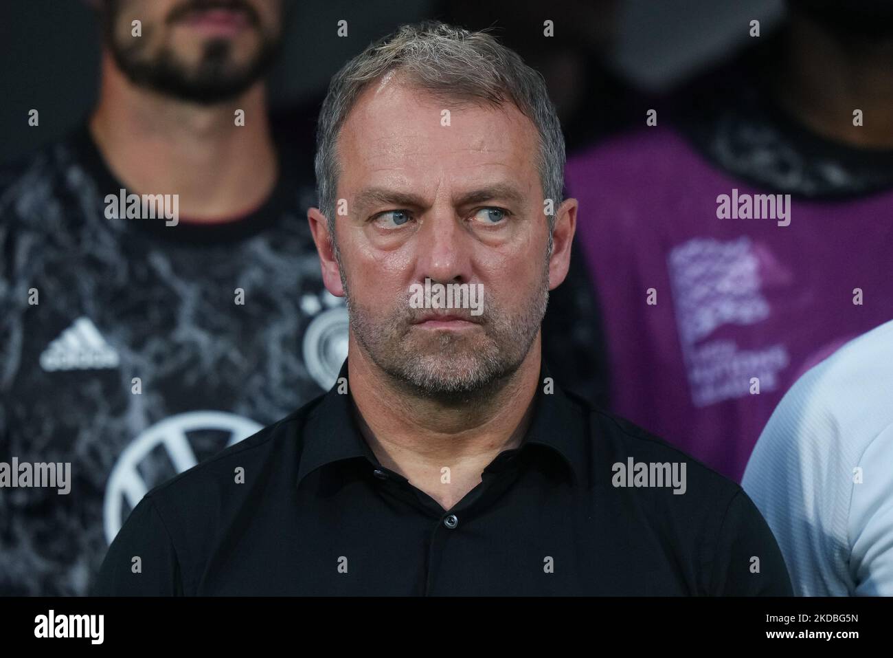 Hans-Dieter Flick, directeur de l'Allemagne, se penche sur le match de l'UEFA Nations League entre l'Italie et l'Allemagne au Stadio Renato Dall'Ara, Bologne, Italie, le 4 juin 2022. (Photo de Giuseppe Maffia/NurPhoto) Banque D'Images