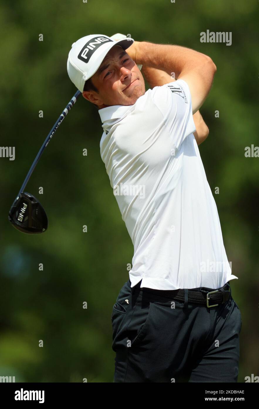 Viktor Hovland, d'Oslo, Norvège, a remporté les 18th coups du tee lors de la dernière partie du tournoi commémoratif présenté par Workday au club de golf de Muirfield Village à Dublin, Ohio, États-Unis, le dimanche, 5 juin, 2022. (Photo par Amy Lemus/NurPhoto) Banque D'Images Viktor Hovland, d'Oslo, Norvège, a remporté les 18th coups du tee lors de la dernière partie du tournoi commémoratif présenté par Workday au club de golf de Muirfield Village à Dublin, Ohio, États-Unis, le dimanche, 5 juin, 2022. (Photo par Amy Lemus/NurPhoto) Banque D'Images