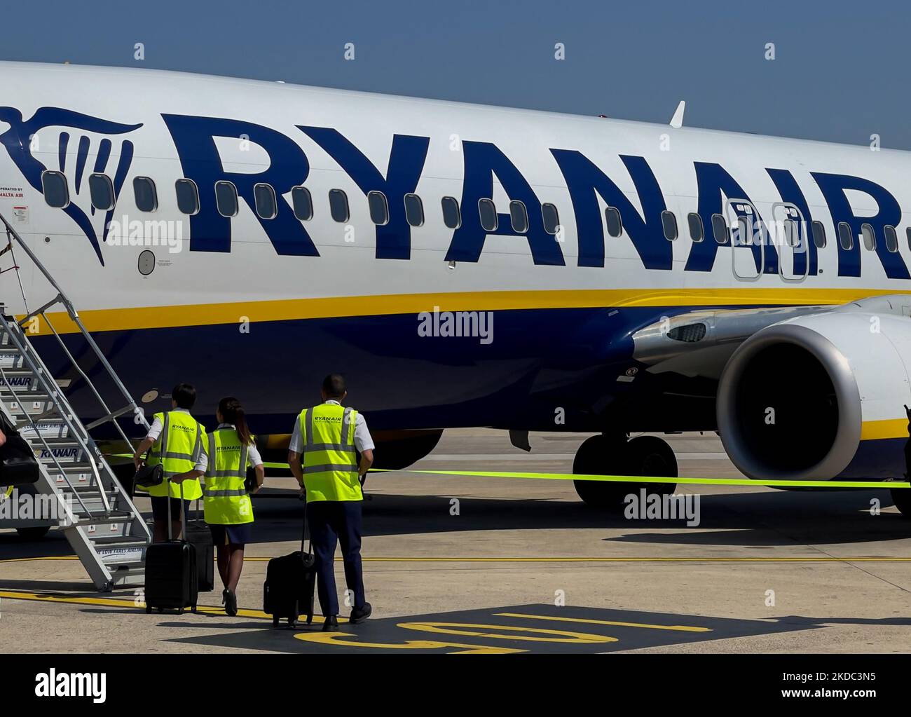 Un Boeing 737-800 de Ryanair a atterri à Brindisi, en Italie, sur 14 juin 2022. (Photo de Manuel Romano/NurPhoto) Banque D'Images