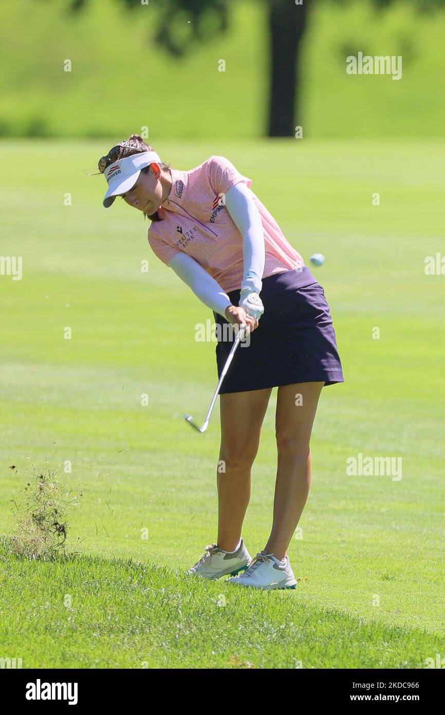 Le Chevalier Cheyenne d'Aledo, Texas, passe du fairway au green 3rd lors de la première partie du tournoi de golf classique Meijer LPGA au Blythefield Country Club à Belmont, MI, USA jeudi, 16 juin 2022. (Photo par Amy Lemus/NurPhoto) Banque D'Images