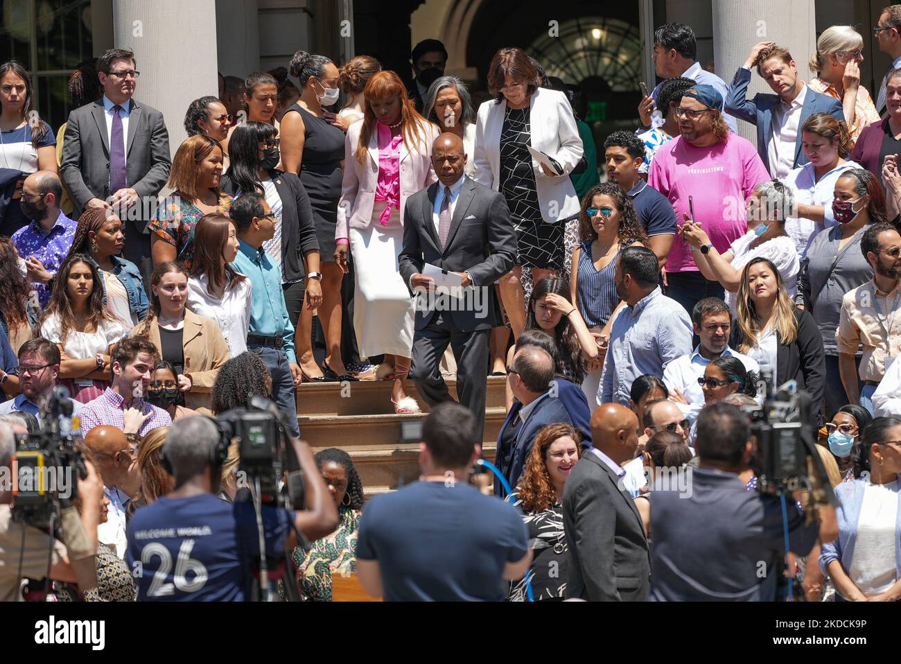 Le maire Eric Adams répond à la décision de la Cour suprême des États-Unis dans l’affaire Dobbs c. Jackson Women’s Health Organization on 24 juin 2022, à New york, aux États-Unis. (Photo de John Nacion/NurPhoto) Banque D'Images