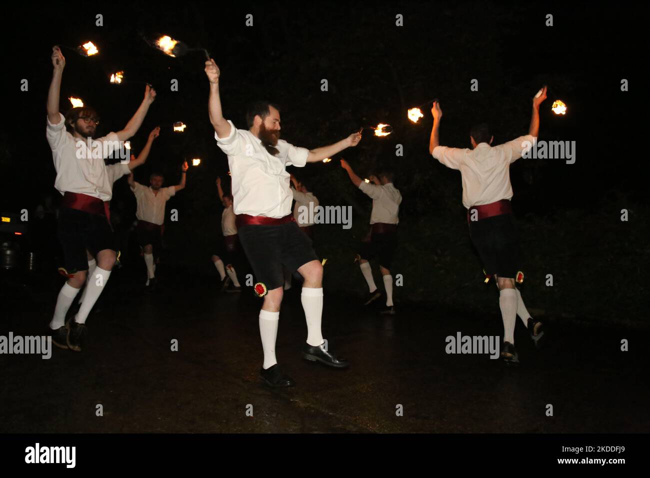 Newcastle upon Tyne, Royaume-Uni, 5th novembre 2022, Kingsman Fire Dance, une fête folklorique traditionnelle sur la soirée Guy Fawkes au Cumberland Arms Pub, crédit: DEW/AlamyLive Banque D'Images