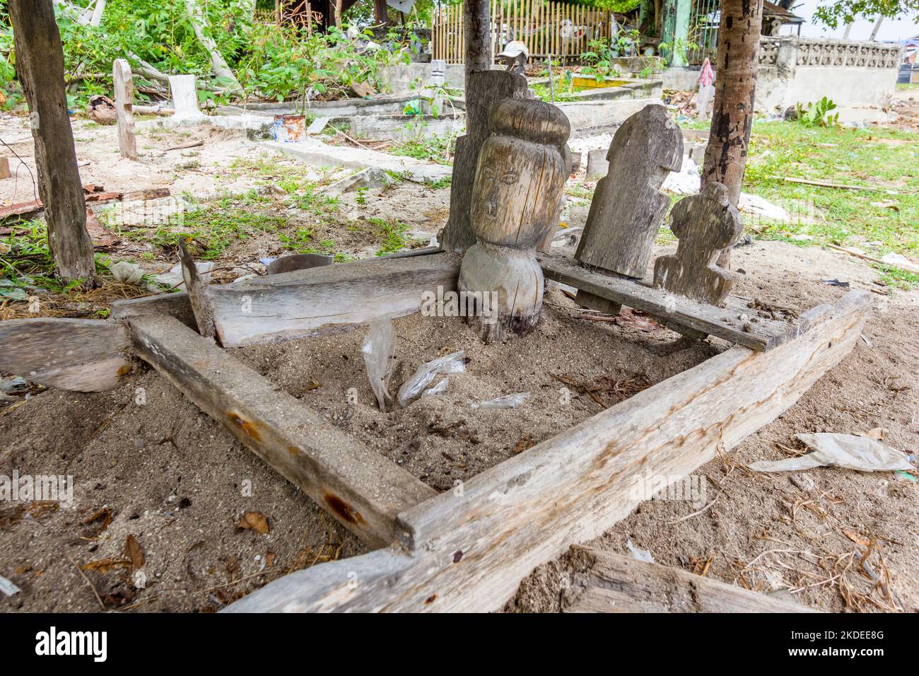 Sites de tombe de Badjao avec 'sunduk' à Mindanao, Philippines Banque D'Images