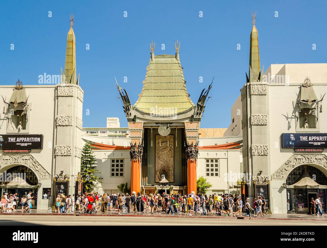 LOS ANGELES - 26 AOÛT : théâtre chinois Grauman sur 26 août 2012, boulevard Hollywood, Hollywood, Californie. Les empreintes de célébrités sont Banque D'Images