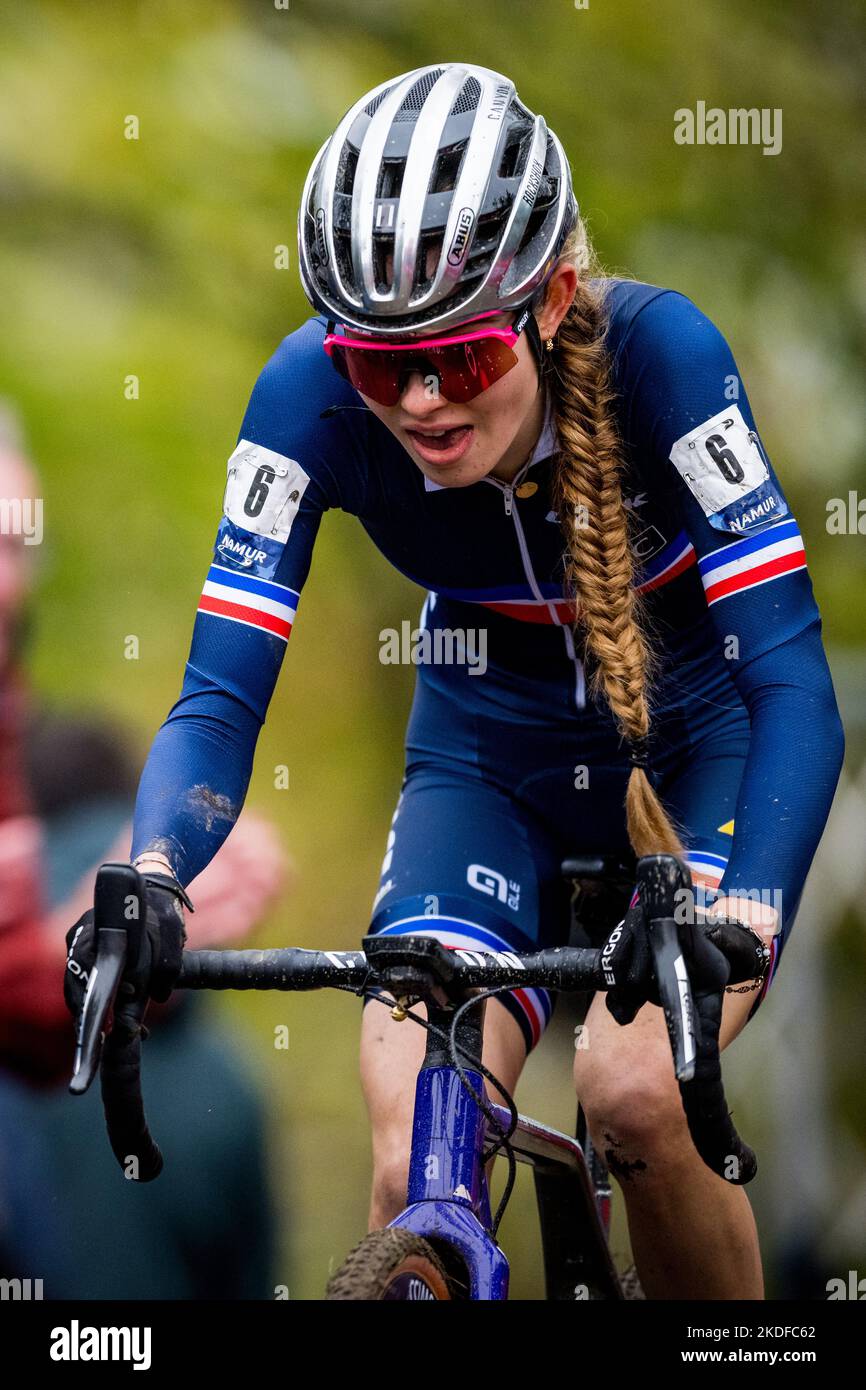 French Line Burquier photographiée en action lors de la course féminine de U23 aux Championnats d'Europe de cyclisme cycliste, dimanche 06 novembre 2022, à Namur, Belgique. BELGA PHOTO JASPER JACOBS Banque D'Images