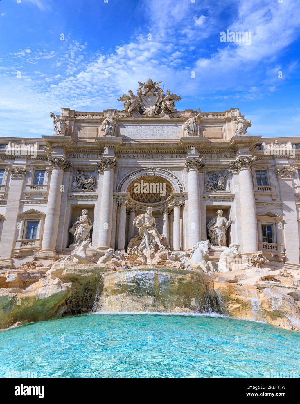 La fontaine de Trevi (Fontaine de Trevi) est peut-être la fontaine la plus célèbre au monde à Rome, en Italie. Banque D'Images