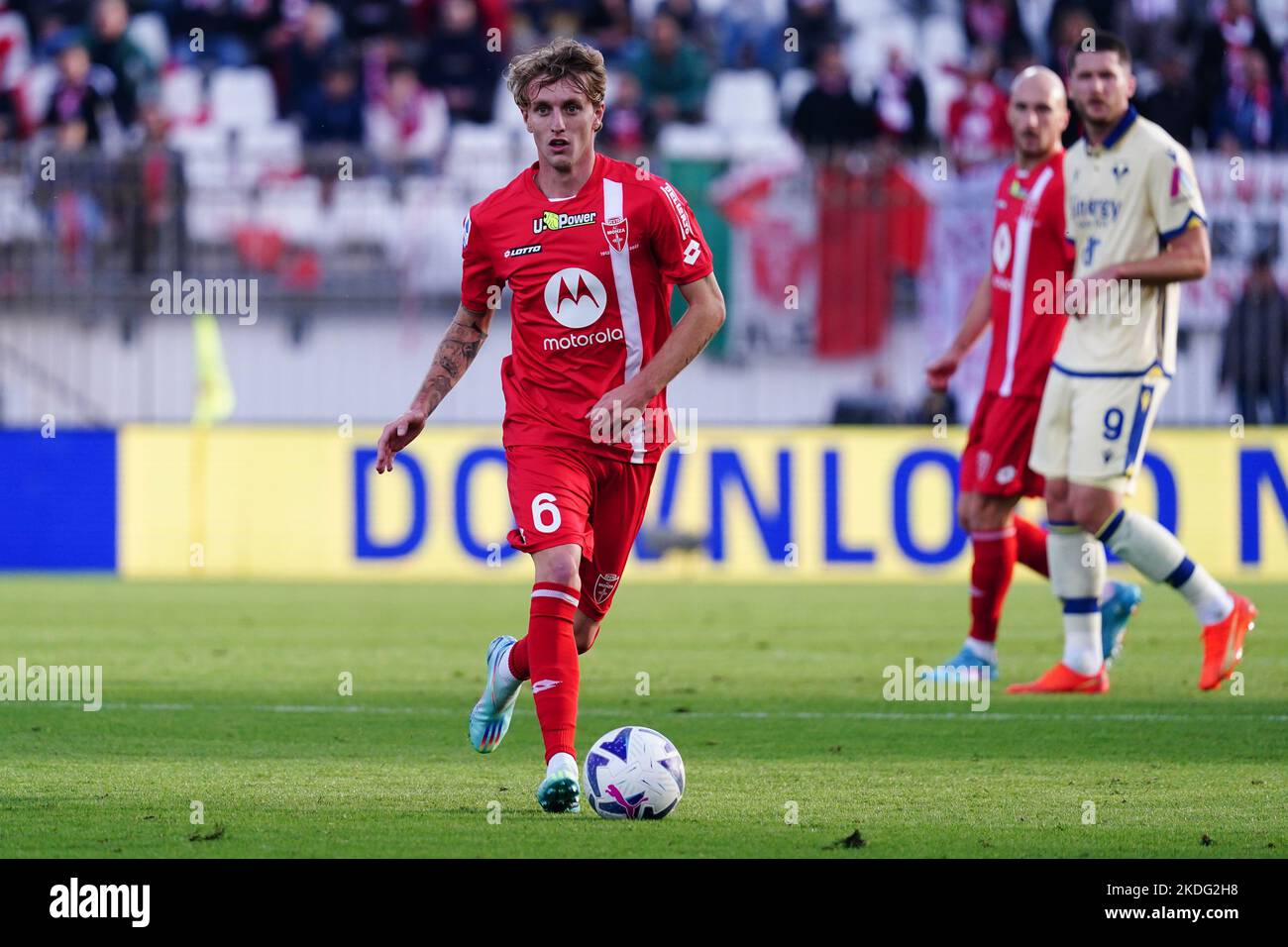 Monza, Italie. 06th novembre 2022. Nicolo Rovella (AC Monza) pendant l'AC Monza contre Hellas Verona, italie football série A match à Monza, Italie, 06 novembre 2022 crédit: Agence de photo indépendante/Alamy Live News Banque D'Images