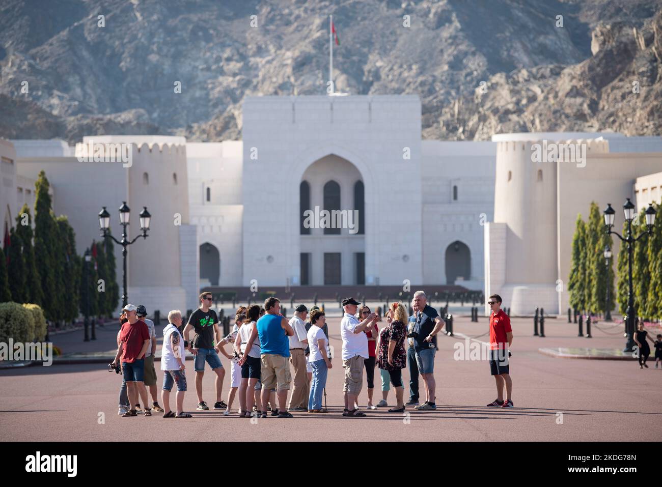Muscat, Oman - 05 mars, 2022 : vue sur la vieille ville de Muttrah, située dans le gouvernorat de Muscat en Oman. Banque D'Images Muscat, Oman - 05 mars, 2022 : vue sur la vieille ville de Muttrah, située dans le gouvernorat de Muscat en Oman. Banque D'Images