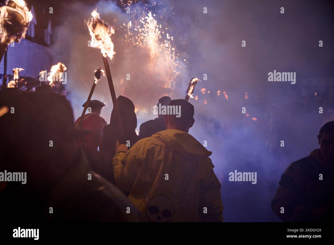 Une scène de l'événement de nuit de Lewes Bonfire en 2022 Banque D'Images
