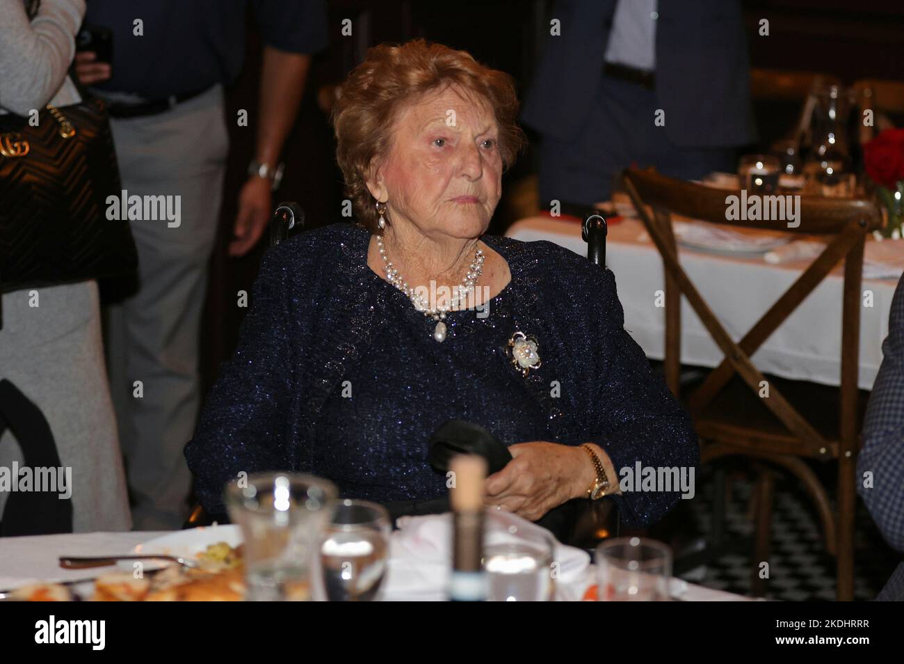 Sacs place, Astoria, Queens, New York, Etats-Unis, 06 novembre 2022 - le maire Adams fait des remarques lors de la célébration 99th de Giuseppa (Josephina) Vendome, un héros de 9/11, et présente une proclamation aujourd'hui au siège de l'ONU à New York. Photo: Crédit PHOTO Luiz Rampelotto/EuropaNewswire OBLIGATOIRE. Banque D'Images