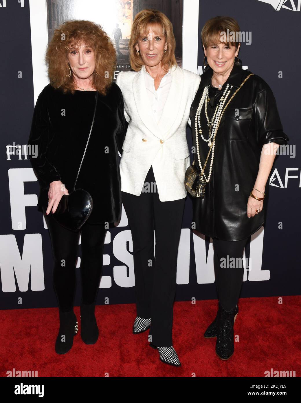6 novembre 2022, Hollywood, Californie, États-Unis : (G-D) Anne Spielberg, Nancy Spielberg et Sue Spielberg assistent à la première soirée de gala de clôture du festival AFI 2022 - ''les Fabelmanss''. (Credit image: © Billy Bennight/ZUMA Press Wire) Banque D'Images