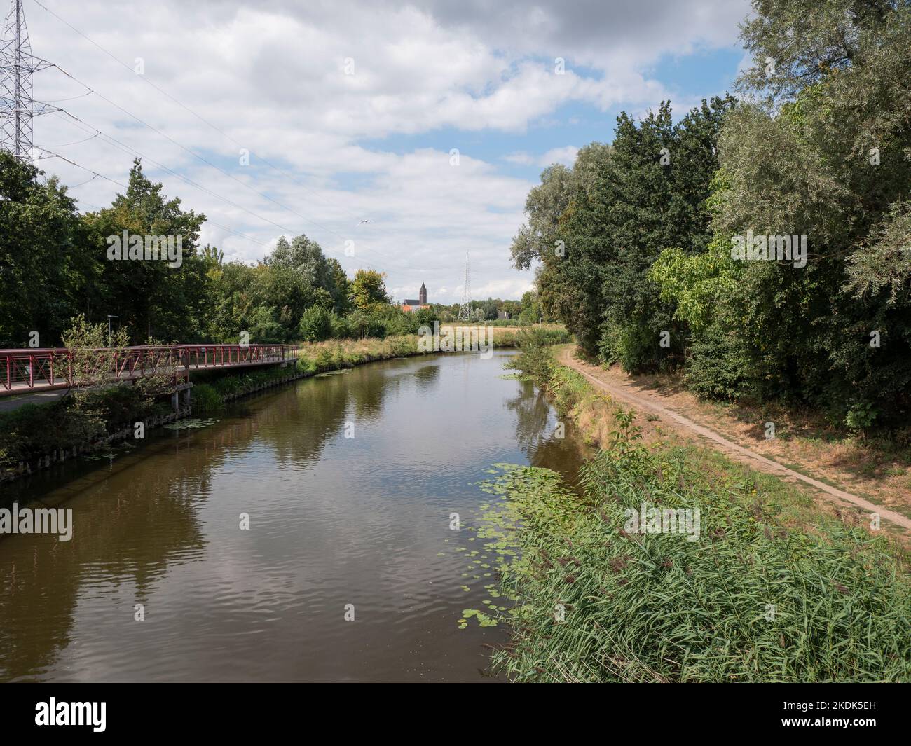Photo de paysage de la rivière Durme à Lokeren, Belgique Banque D'Images