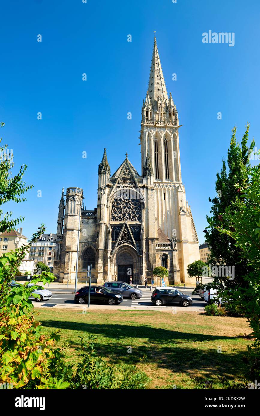 Caen Normandie France. Église Saint-Pierre Banque D'Images