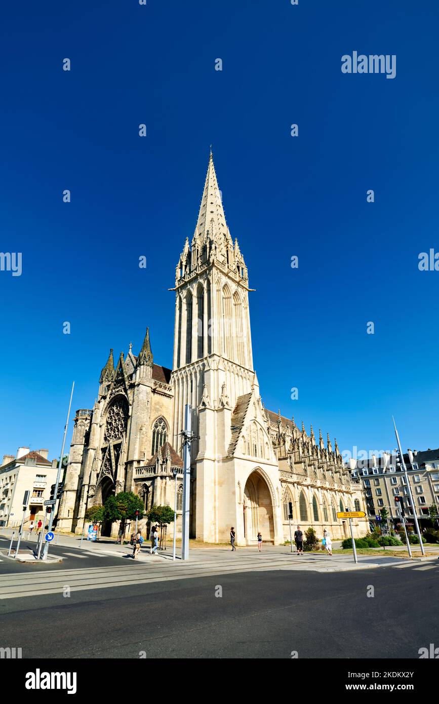 Caen Normandie France. Église Saint-Pierre Banque D'Images