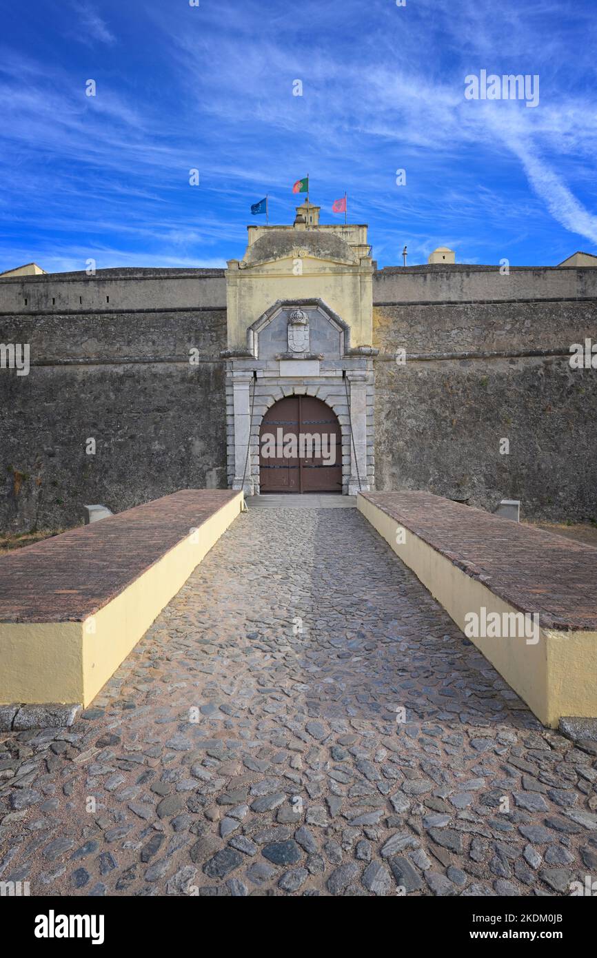 Porte principale, 17th Century Saint Lucy ou Saint Lucy ou fort de Saint Luzia, Elvas, Alentejo, Portugal Banque D'Images