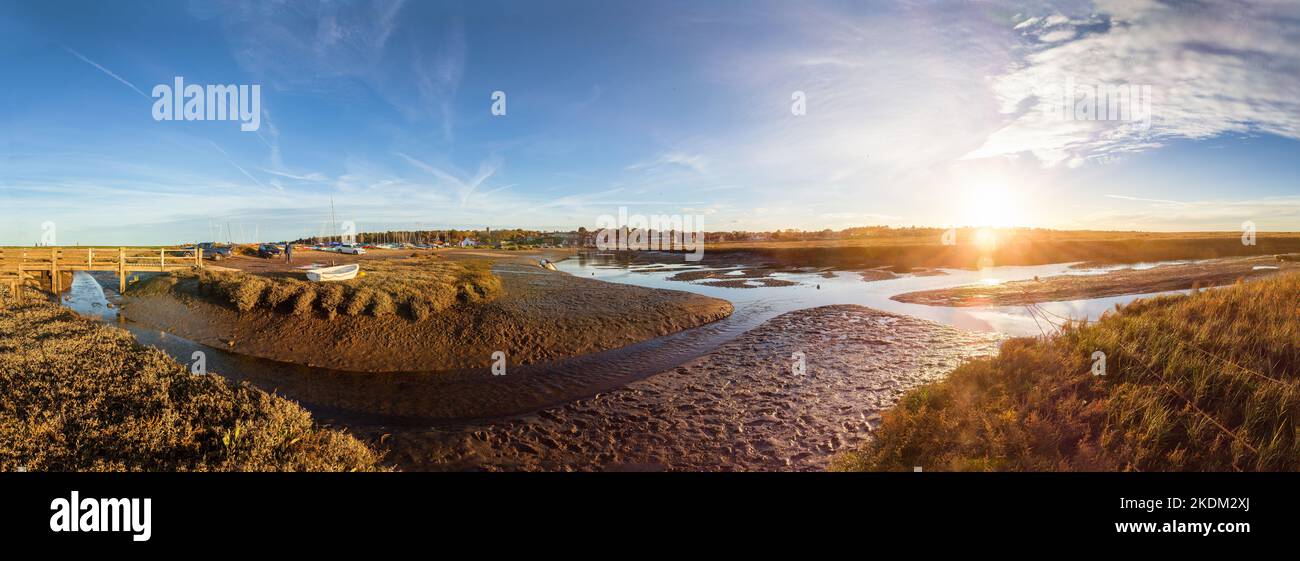 Pont de quai panoramique Blakeney à Norfolk, Royaume-Uni Banque D'Images