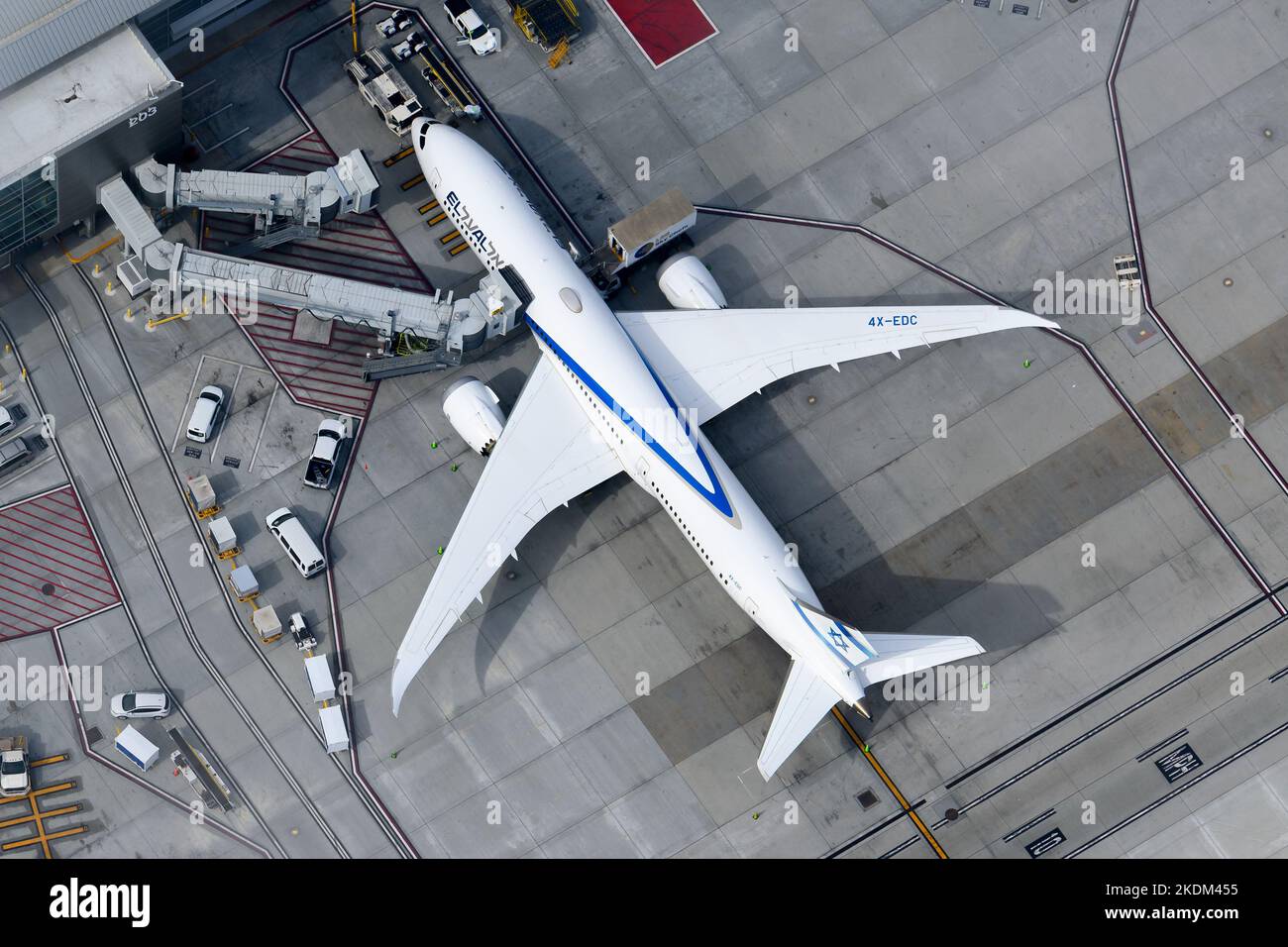 L'avion Boeing 787 d'El Al Israel Airlines est stationné. Avion 787-9 d'ElAl Airlines. Avion 4X-EDC appartenant à la compagnie aérienne israélienne. Banque D'Images