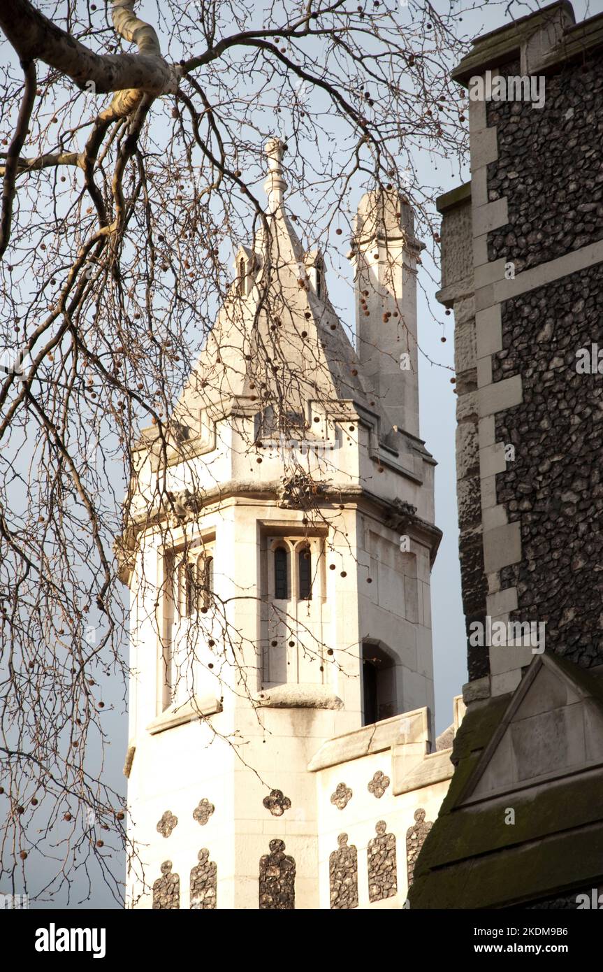 Tour, Chuch de St Bartholomew le Grand, Clerkenwell, Londres - c'est la plus ancienne église de Londres (12th siècle) et qui faisait partie à l'origine d'un Augustini Banque D'Images