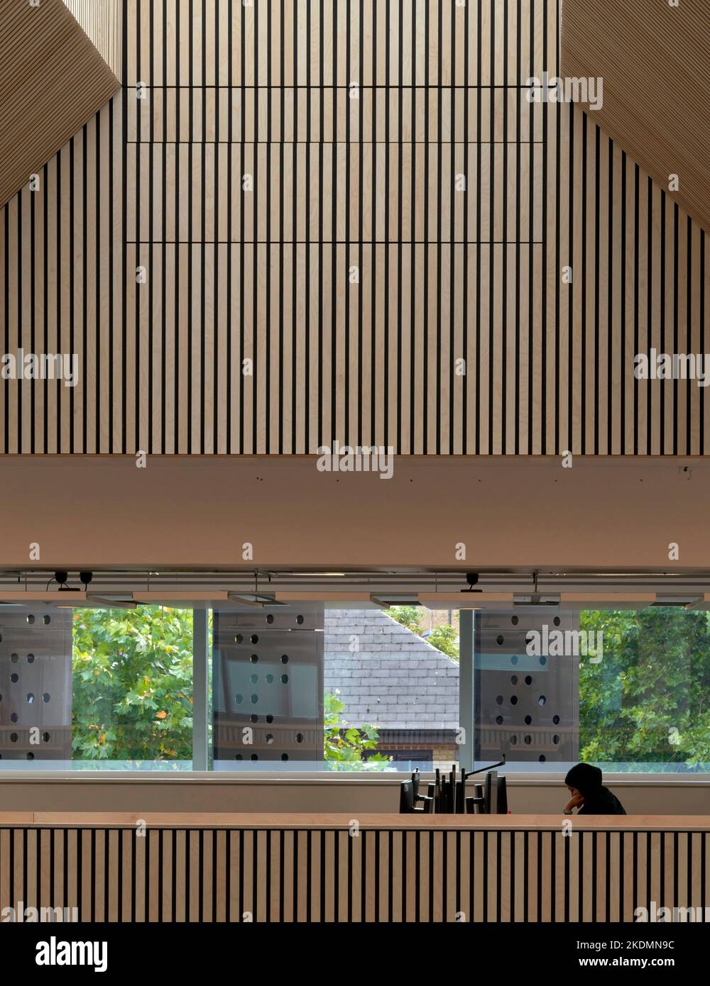 Bibliothèque. London South Bank University, LSBU Hub, Londres, Royaume-Uni. Architecte : Wilkinson Eyre Architects, 2022. Banque D'Images