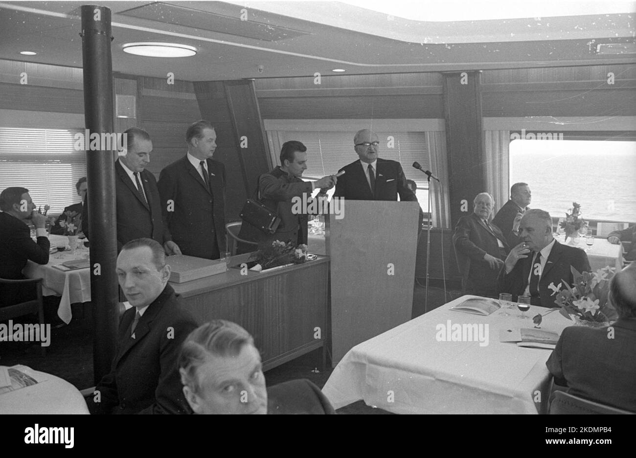 M/S Skåne. Discours à l'ouverture Banque D'Images M/S Skåne. Discours à l'ouverture Banque D'Images