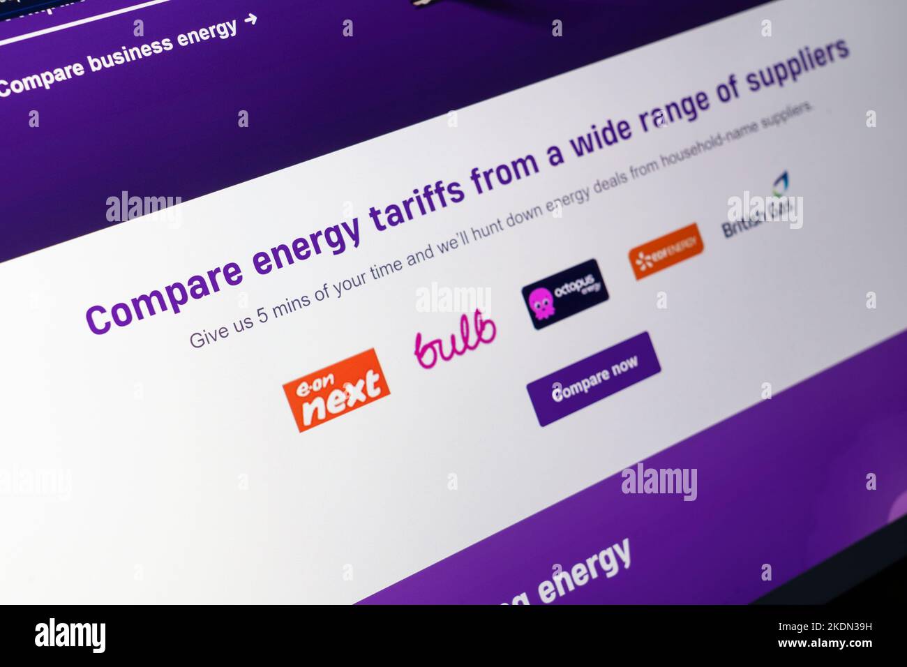 Site Web de comparaison des tarifs énergétiques des supermarchés monétaires présentant un large éventail de fournisseurs d'énergie britanniques pendant une période de hausse des prix de l'énergie. ROYAUME-UNI Banque D'Images