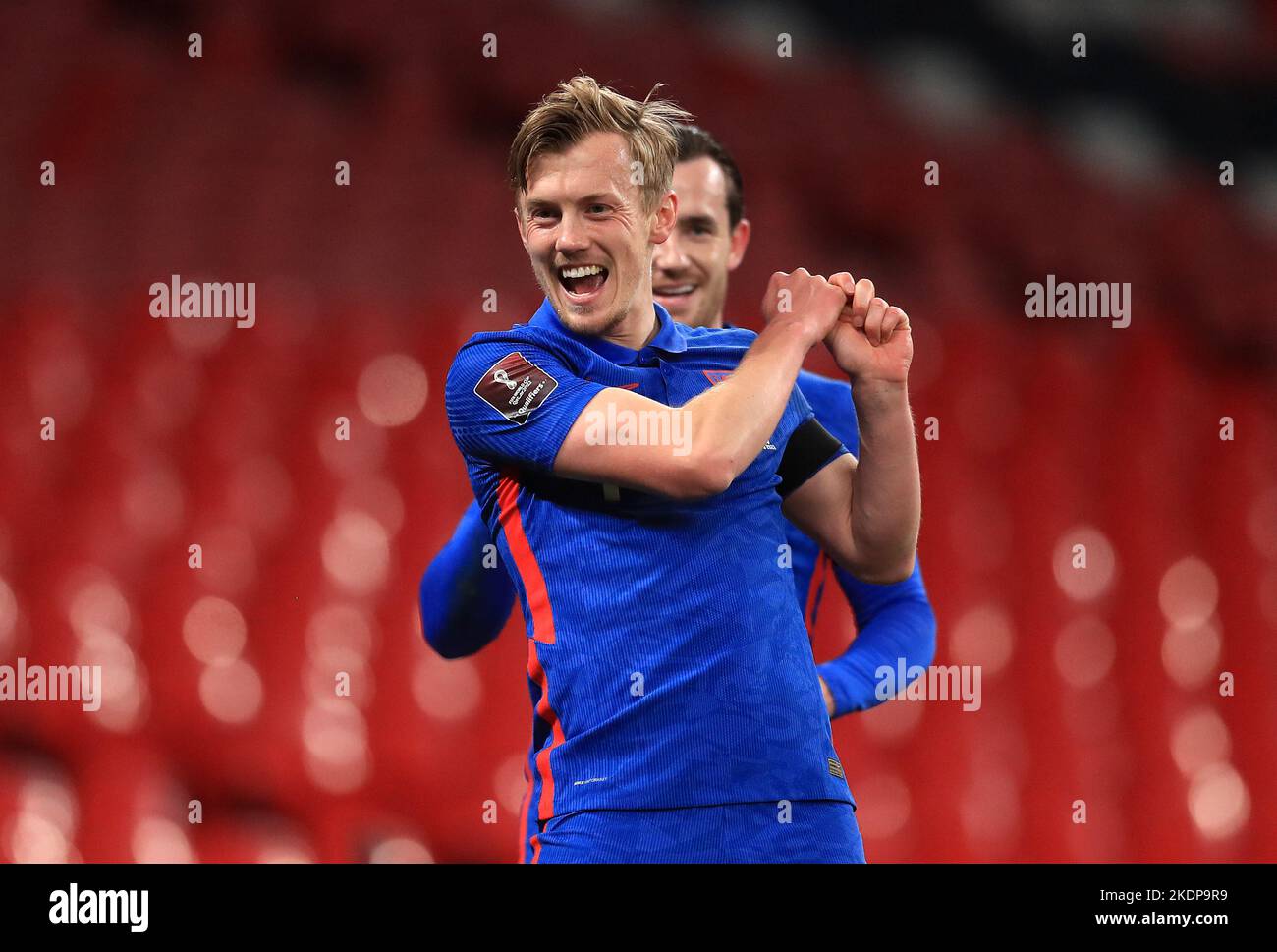 Photo du dossier datée du 25-03-2021 de James Ward-Prowse, en Angleterre, célébrant le premier but de leur côté contre Saint-Marin. La campagne de qualification de l'Angleterre a été enregistrée avec des mises en scène contre le pays le plus bas du monde de football et le côté de Gareth Southgate a fait peu de travail à Wembley comme les buts de James Ward-Prowse, Raheem Sterling, Ollie Watkins et un corset Dominic Calvert-Lewin se sont révélés plus que suffisants. Date de publication : mardi 8 novembre 2022. Banque D'Images