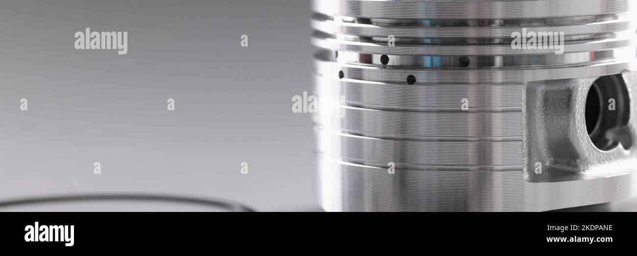 Coupe et segments de piston, moteur à combustion interne Banque D'Images