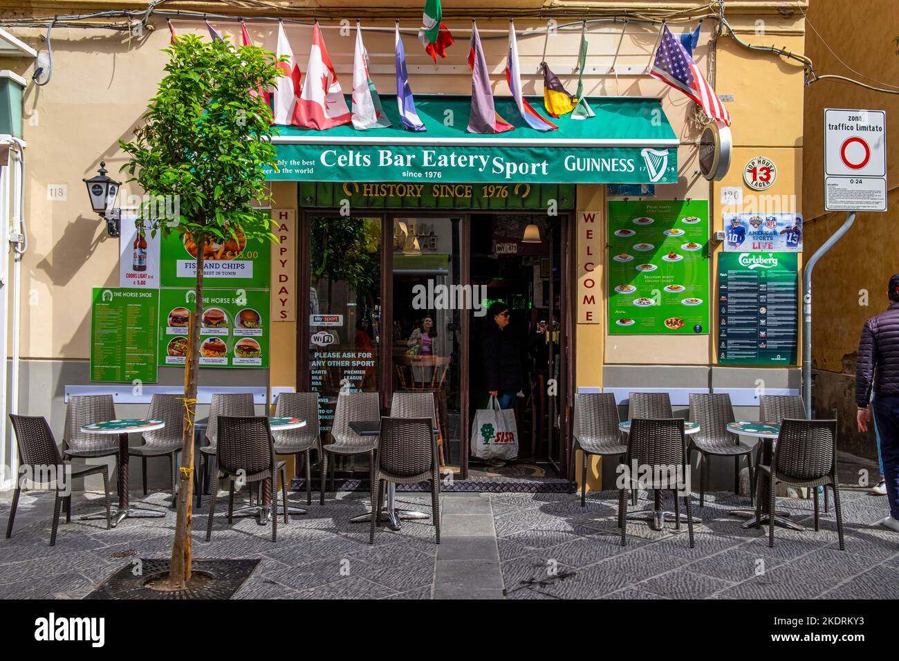 Magasins à Sorrente, Italie Banque D'Images