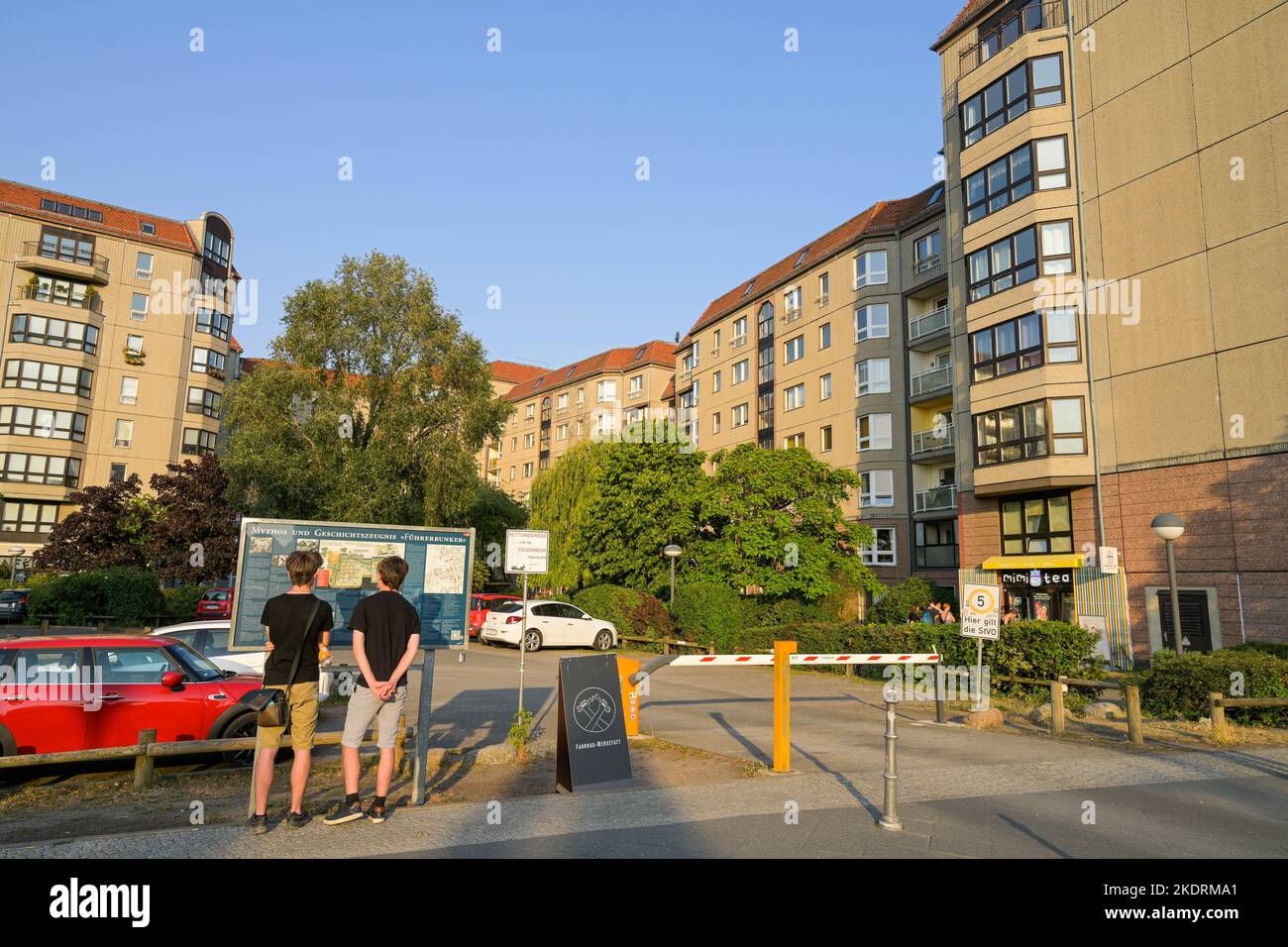 Parkplatz an der Stelle des éhemaligen Führerbunker, in den Ministergärten, Mitte, Berlin, Allemagne Banque D'Images