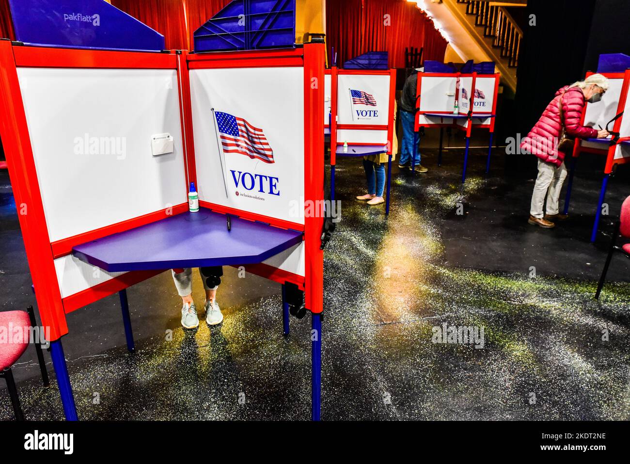 Lors des élections de mi-mandat de 2022 dans la capitale de l'État du Vermont, Montpelier, VT, États-Unis. Banque D'Images