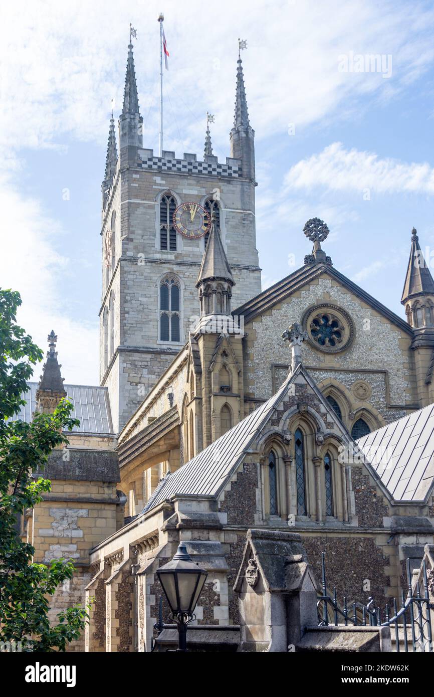 Southwark Cathedral, Southwark, The London Borough of Southwark, Greater London, Angleterre, Royaume-Uni Banque D'Images