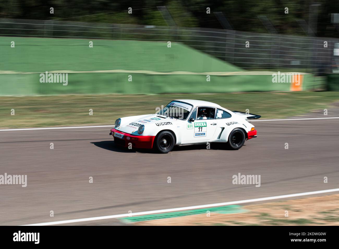 Porsche Carrera course de voitures d'époque sur piste de sport automobile à l'ancienne. Imola, Italie, juin 18 2022 DTM Banque D'Images