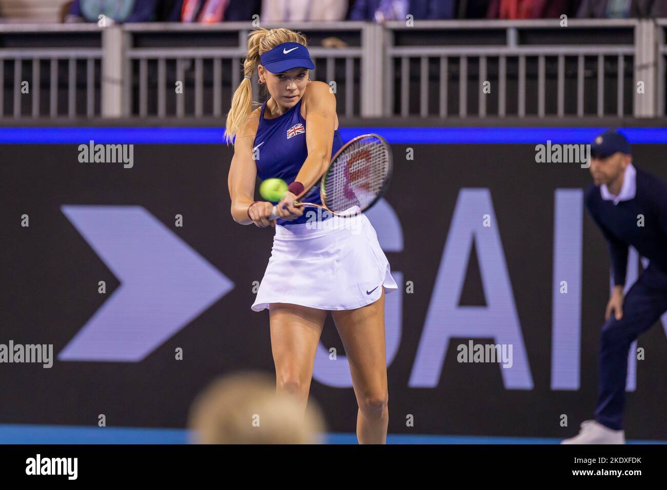 Glasgow, Écosse, le 8th novembre 2022. Yulia Putintseva, du Kazakhstan, joue Katie Boulter, de Grande-Bretagne, dans les étapes de groupe du Billy Jean Roi Cu Banque D'Images