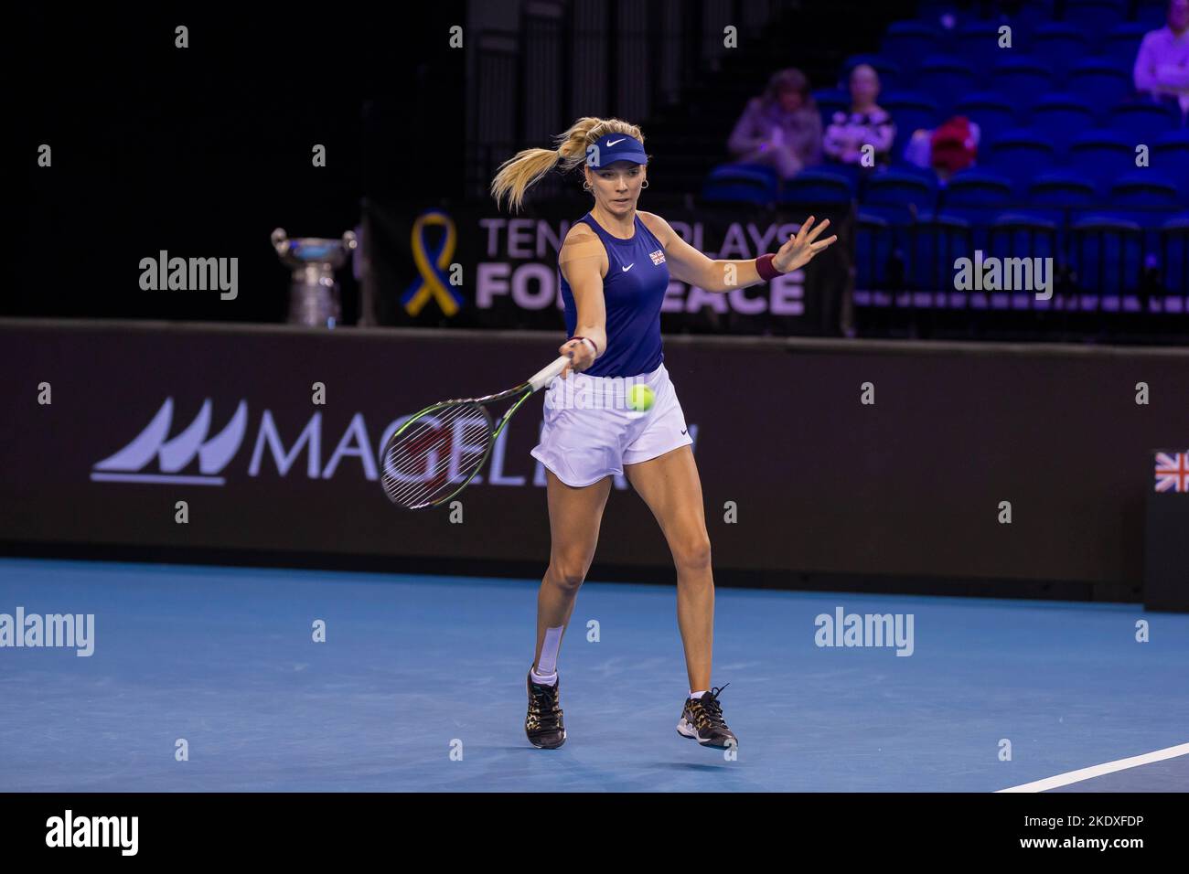 Glasgow, Écosse, le 8th novembre 2022. Yulia Putintseva, du Kazakhstan, joue Katie Boulter, de Grande-Bretagne, dans les étapes de groupe du Billy Jean Roi Cu Banque D'Images