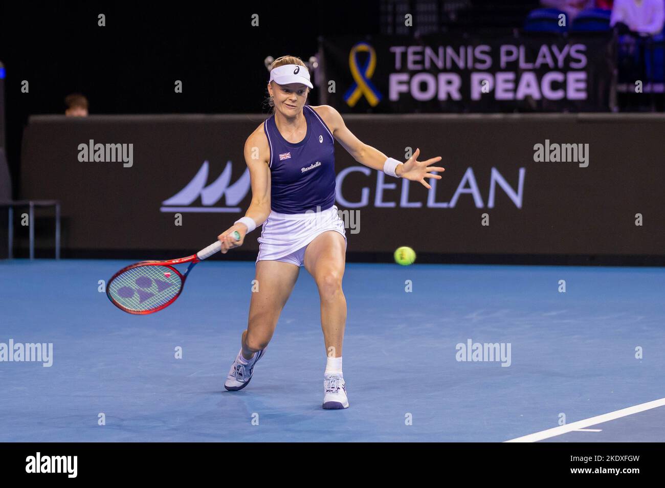 Glasgow, Écosse, le 8th novembre 2022. Elena Rybakina du Kazakhstan joue Harriet Dart de Grande-Bretagne dans les étapes de groupe de la Billy Jean King Cup. Banque D'Images