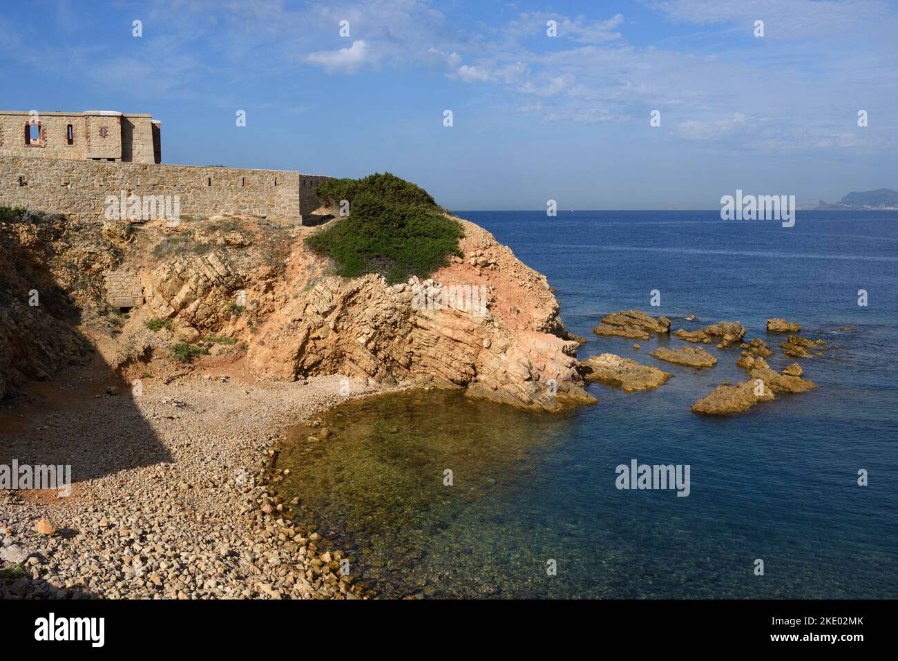 Fort de la Pointe de la Cride littoral, Côte et Plage Sanary ou Sanary-sur-Mer Var Provence Côte d'Azur ou Côte d'Azur France Banque D'Images
