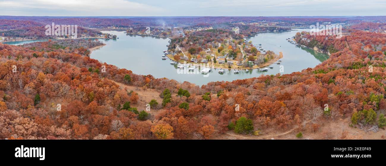 Vue aérienne du lac Ozark au Missouri Photo Stock - Alamy