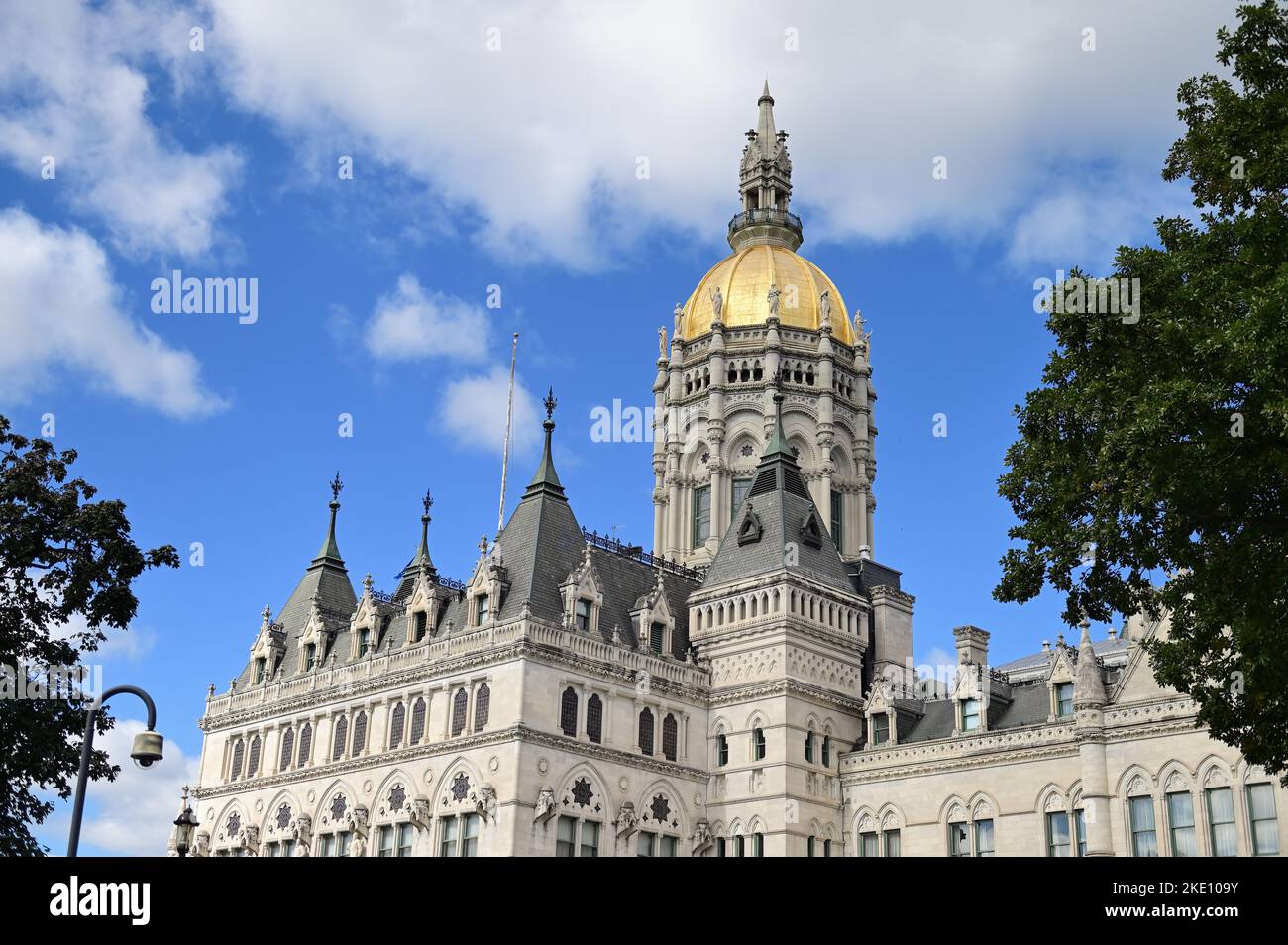 Hartford, Connecticut, États-Unis. Le bâtiment du Capitole de l'État du Connecticut, construit de 1872 à 1878, abrite le Sénat de l'État et la Chambre des représentants. Banque D'Images