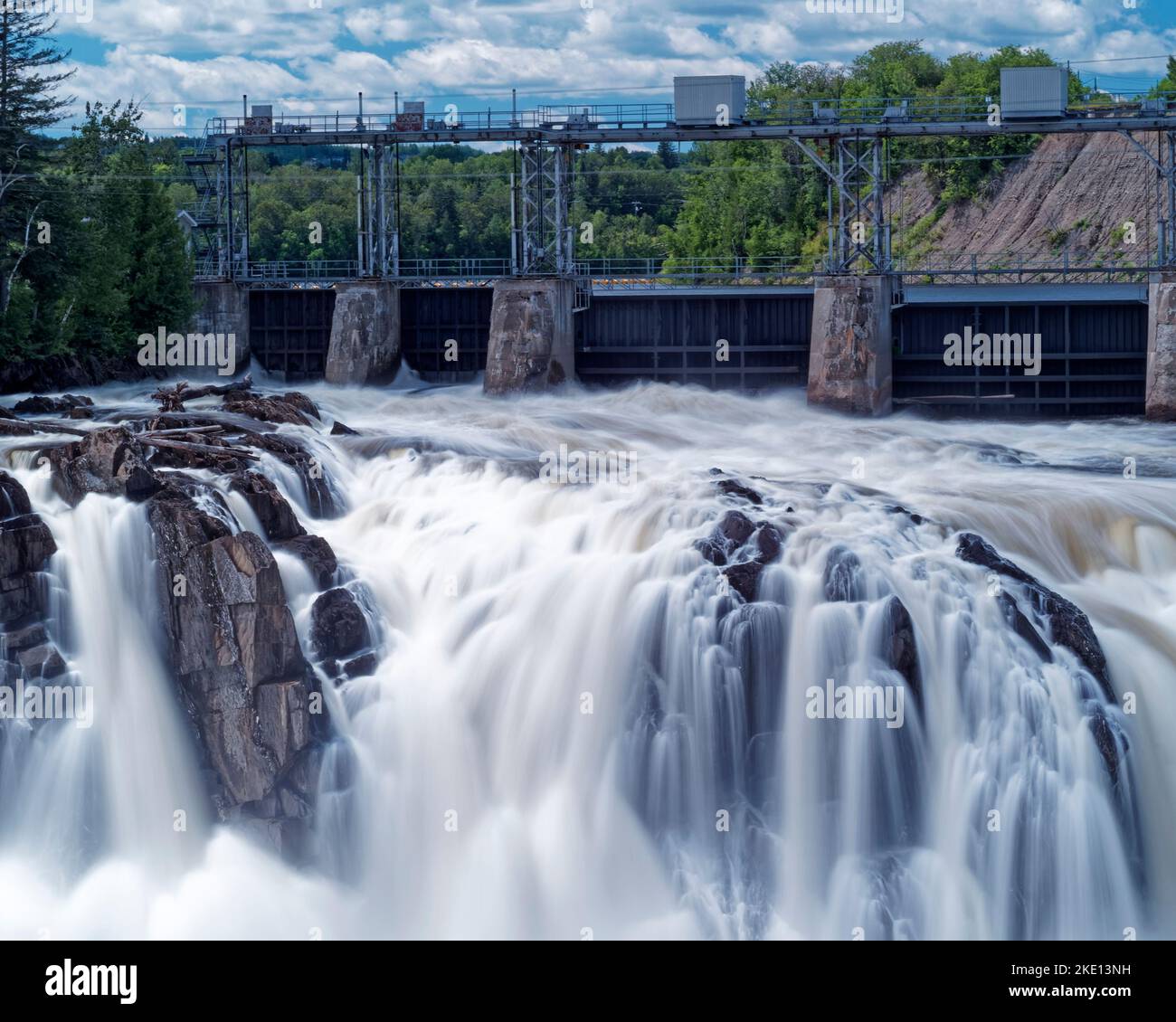 Barrage hydroélectrique sur la rivière Saint John à Grand-Sault Nouveau-Brunswick, Canada. Banque D'Images