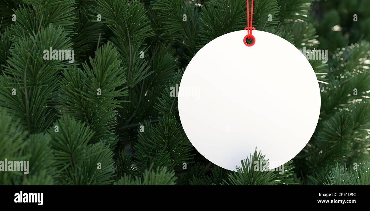 Étiquette blanche sur l'arbre de Noël. Carte vide ronde accrochée à la branche de l'arbre. Modèle de promotion des soldes des fêtes. Copier l'espace. 3d rendu Banque D'Images