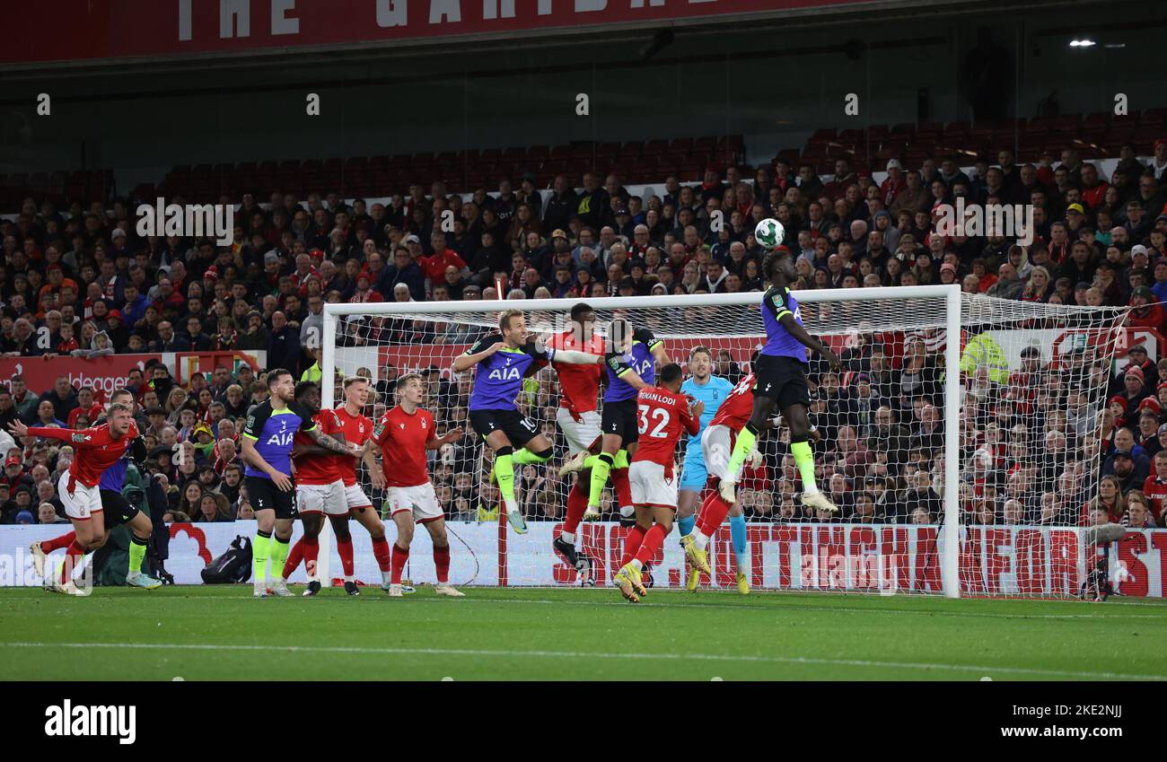 Nottingham, Royaume-Uni. 09th novembre 2022. Goalmouth action à la forêt de Nottingham v Tottenham Hotspur, EFL Carabao Cup Match, à la ville Ground, Nottingham, Notts., Royaume-Uni sur 9 novembre 2022 Credit: Paul Marriott/Alay Live News Banque D'Images