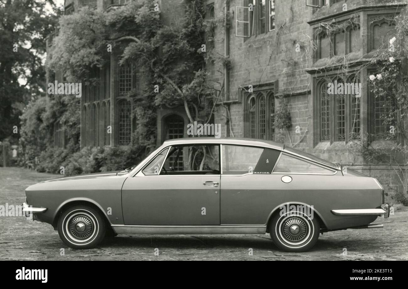 Voiture à dossier rapide Sumbeam Rootes Rapier, Royaume-Uni 1967 Banque D'Images