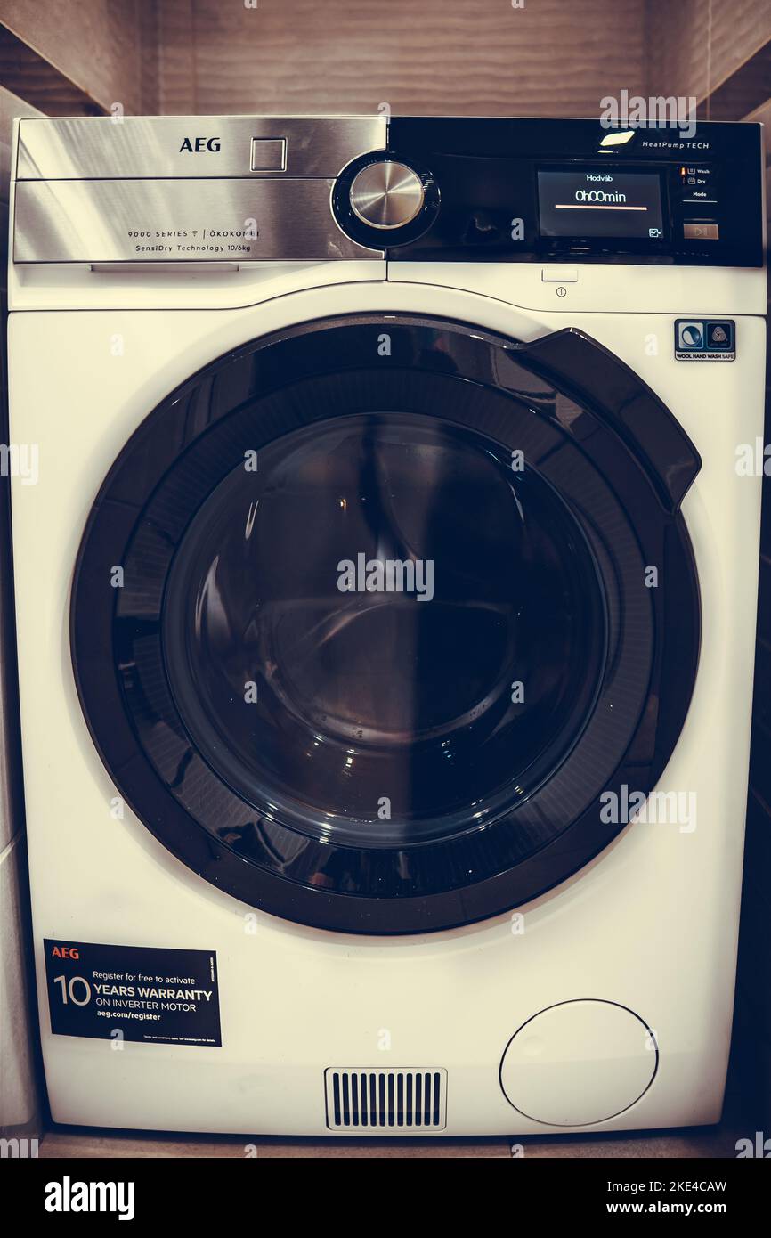 Lave-linge/sèche-linge Banque D'Images