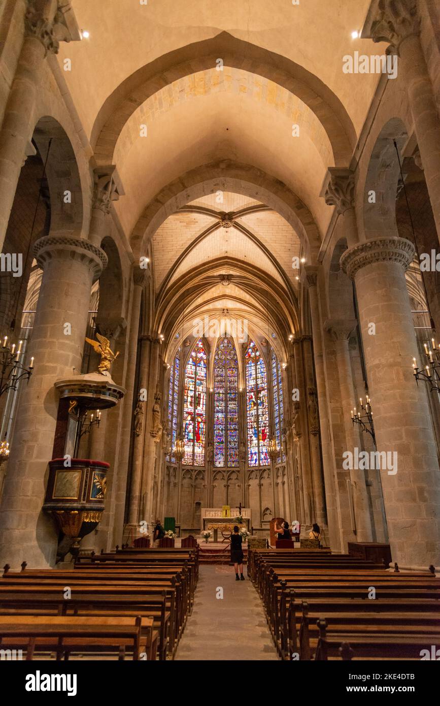 Basilique des Saints Nazarius et Celsus. Tradition architecturale gothique-romane. La Cité. Carcassonne. Dep. Aude Occitanie. France Banque D'Images