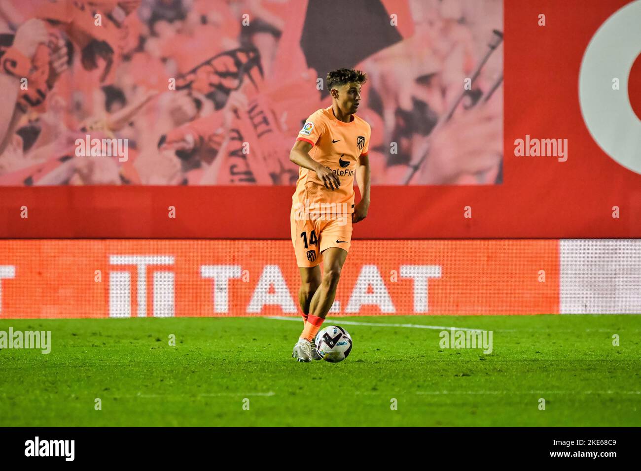 MALLORCA, ESPAGNE - NOVEMBRE 9: Marcos Llorente de l'Atletico de Madrid conduire le ballon pendant le match entre le RCD Mallorca et l'Atletico de Madrid de la Liga Santander sur 9 novembre 2022 à visiter le stade de Majorque son Moix à Majorque, Espagne. (Photo de Samuel Carreño/ PX Images) Banque D'Images