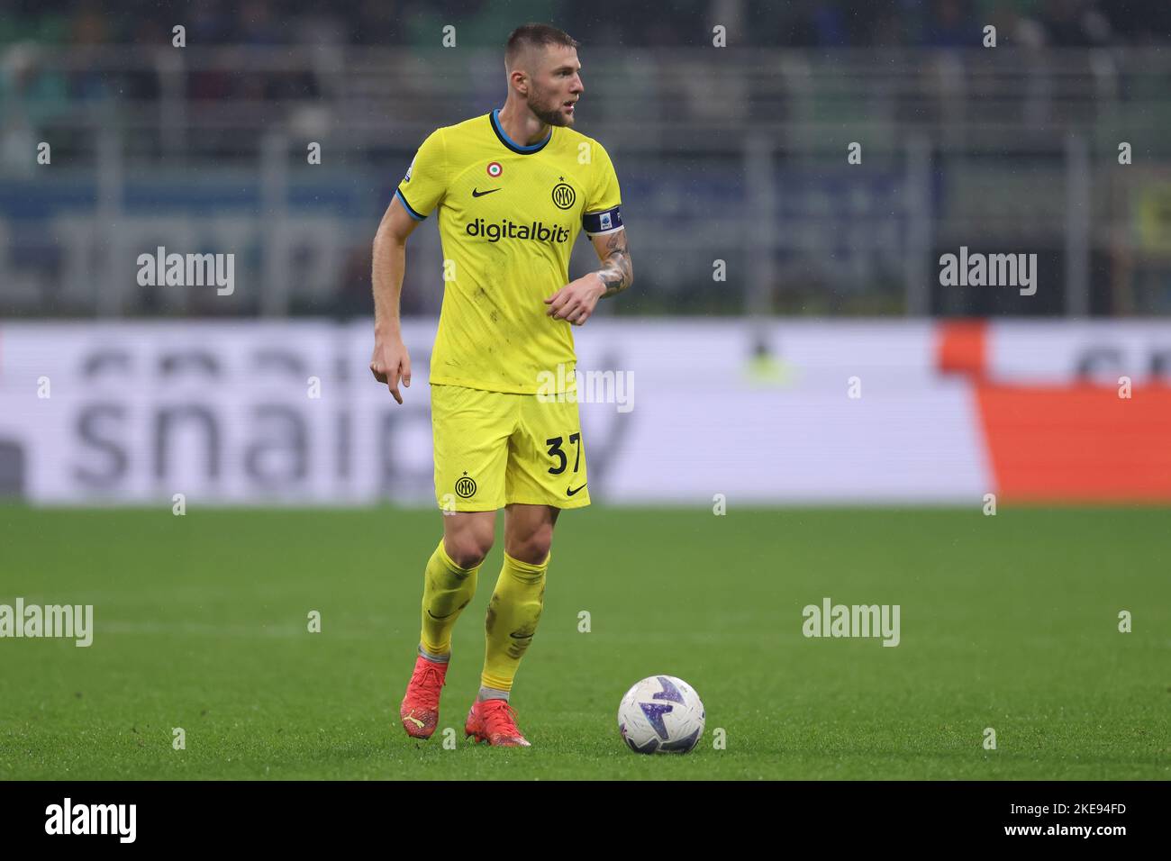 Milan, Italie, 9th novembre 2022. Milan Skriniar du FC Internazionale lors de la série Un match à Giuseppe Meazza, Milan. Le crédit photo devrait se lire: Jonathan Moscrop / Sportimage Banque D'Images